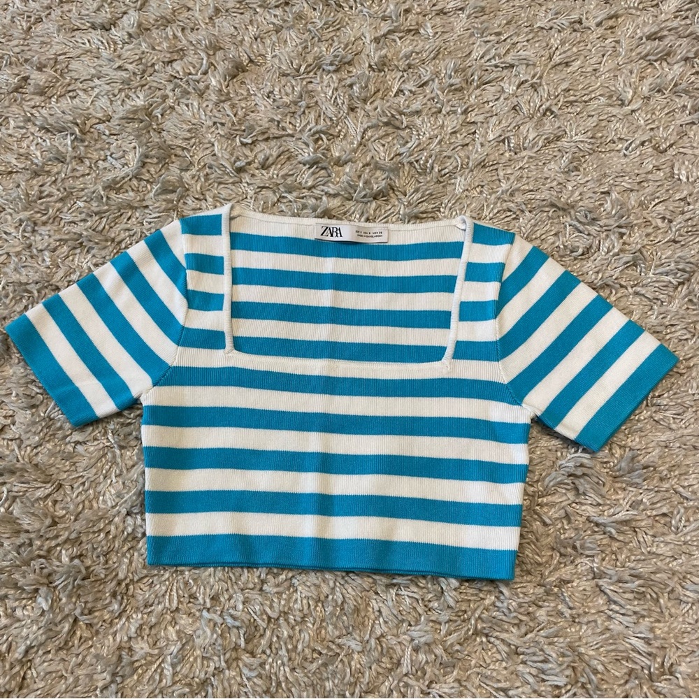 Zara cropped t shirt S